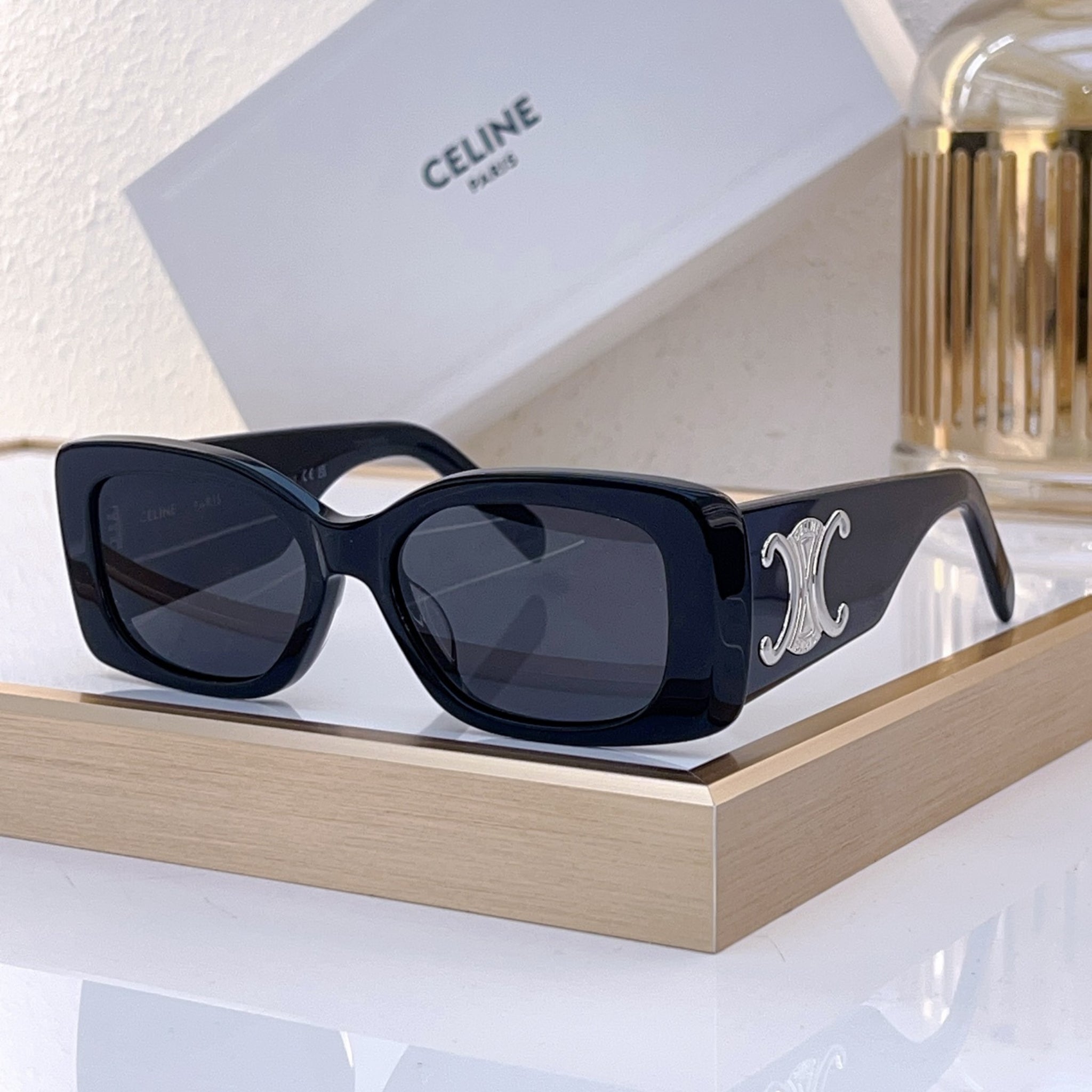 Avenue Luxe