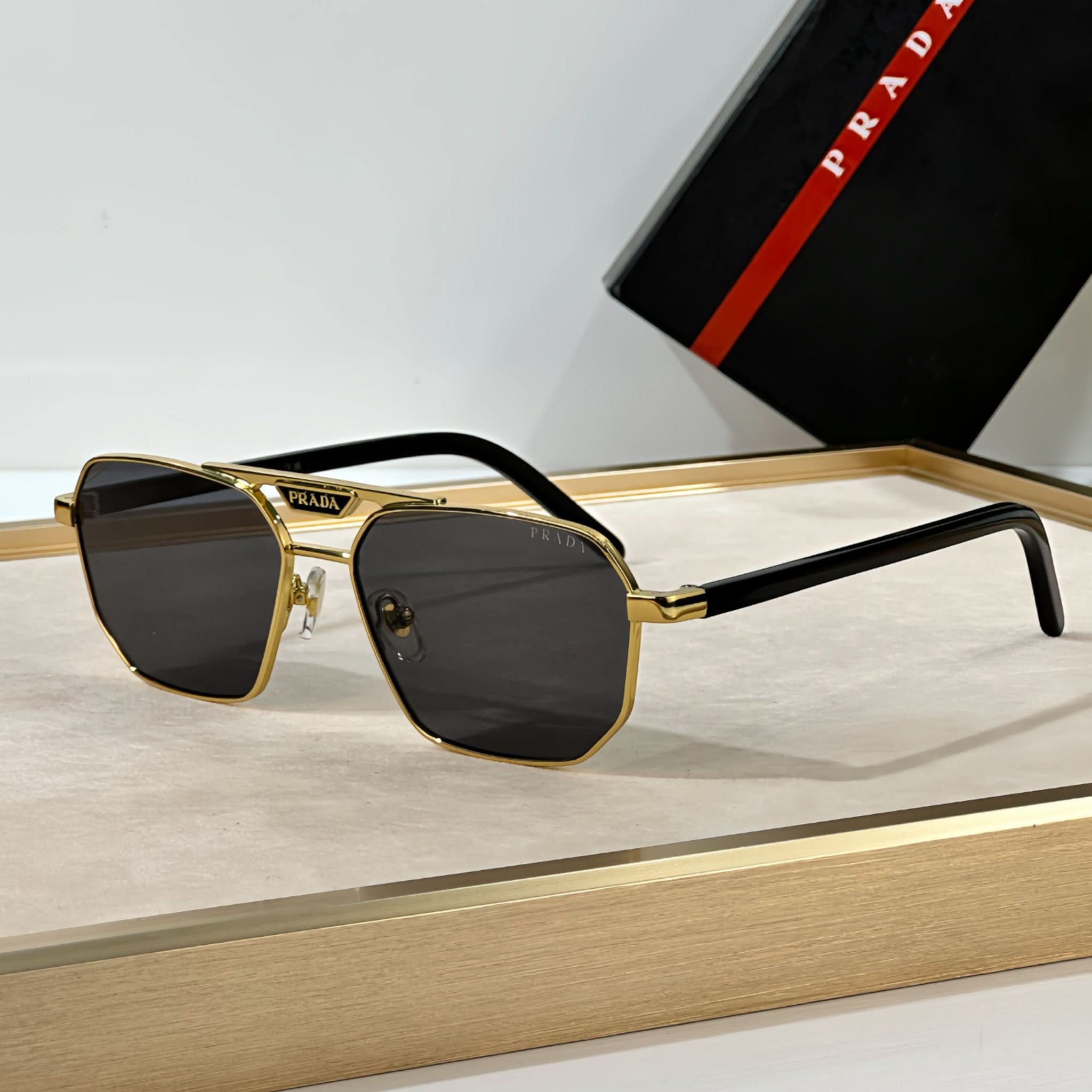 NobleShades