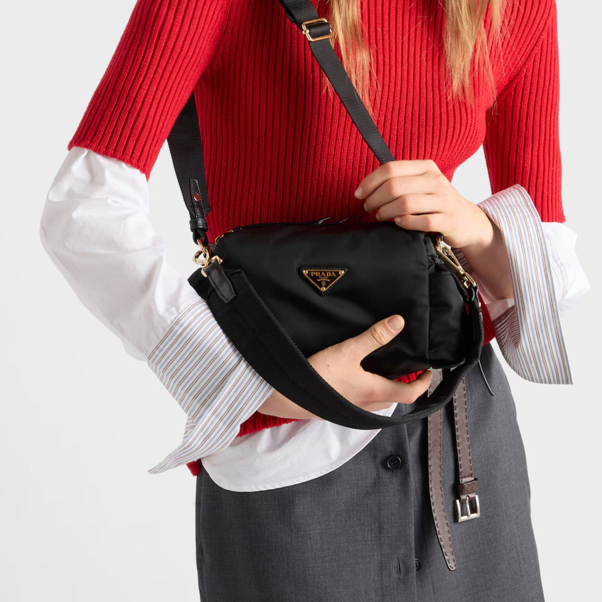 PRADA ÇANTA
