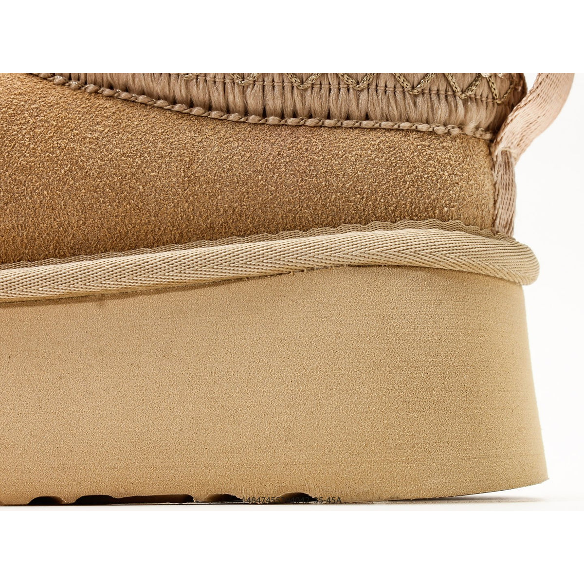 UGG