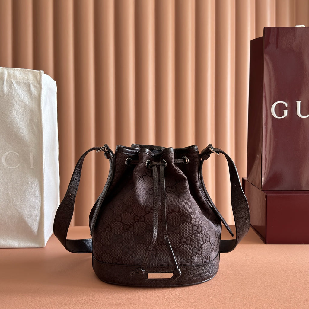 Venice Small Bucket Bag