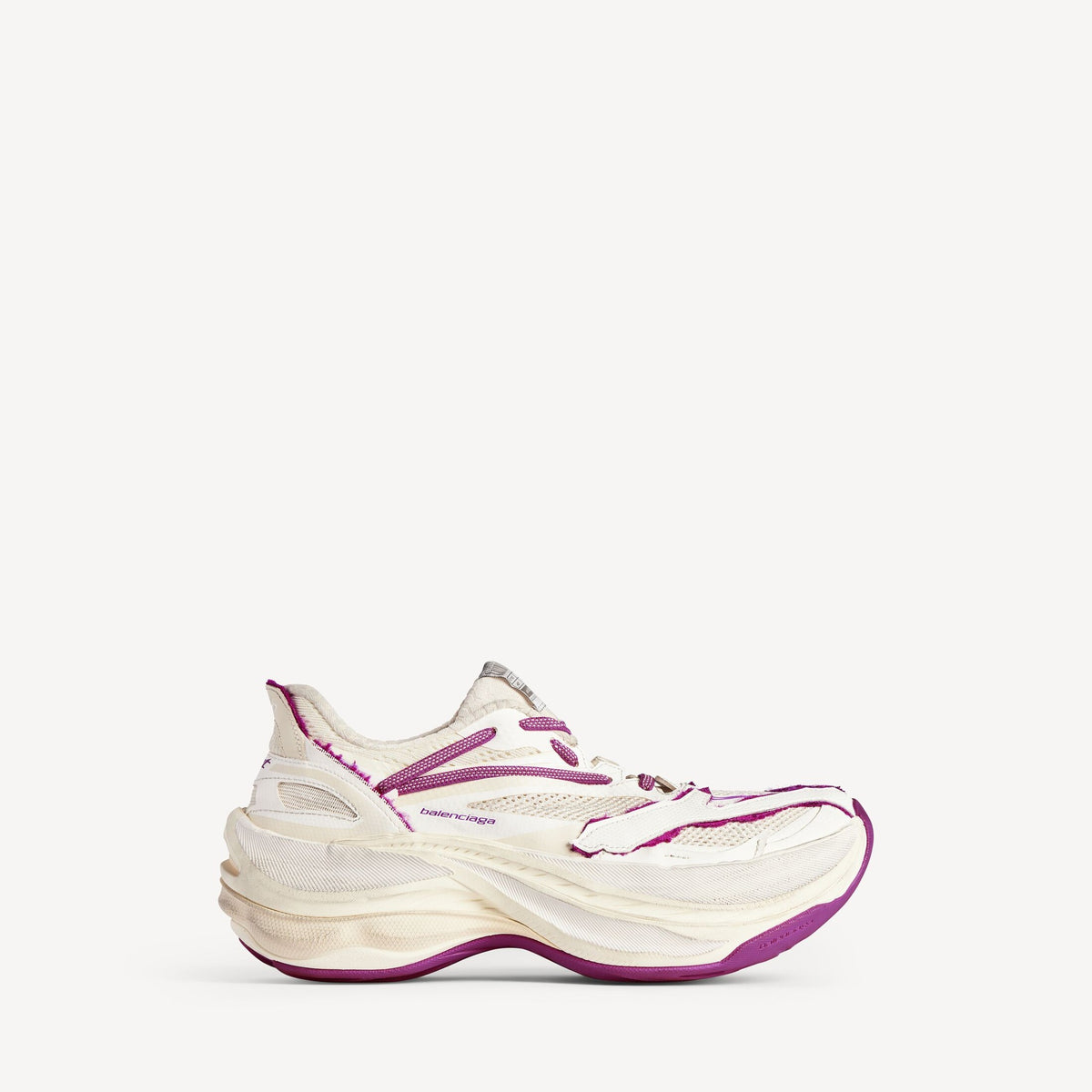 Eggshell/strawberry Pink