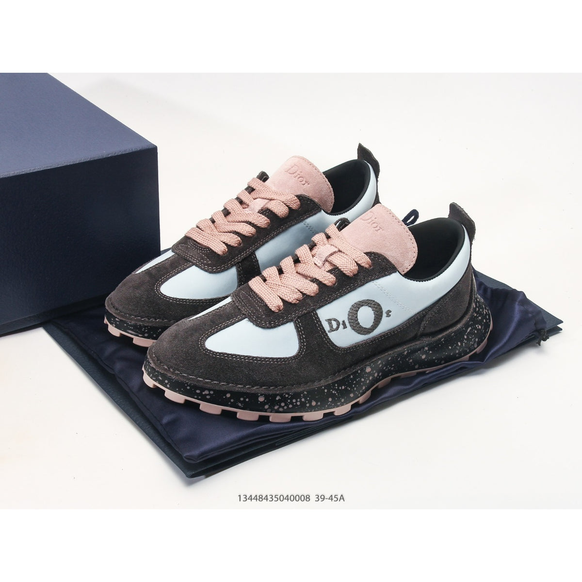 Squash Sneaker