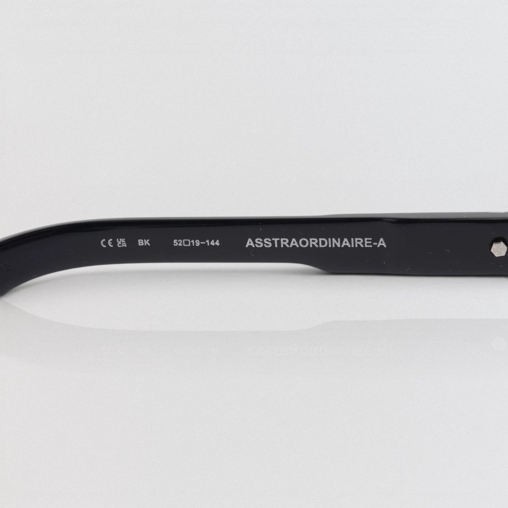 Asstraordinaire-A