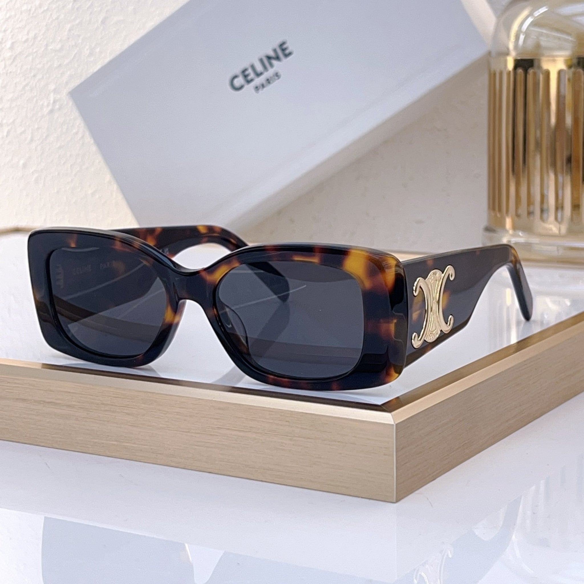 Avenue Luxe