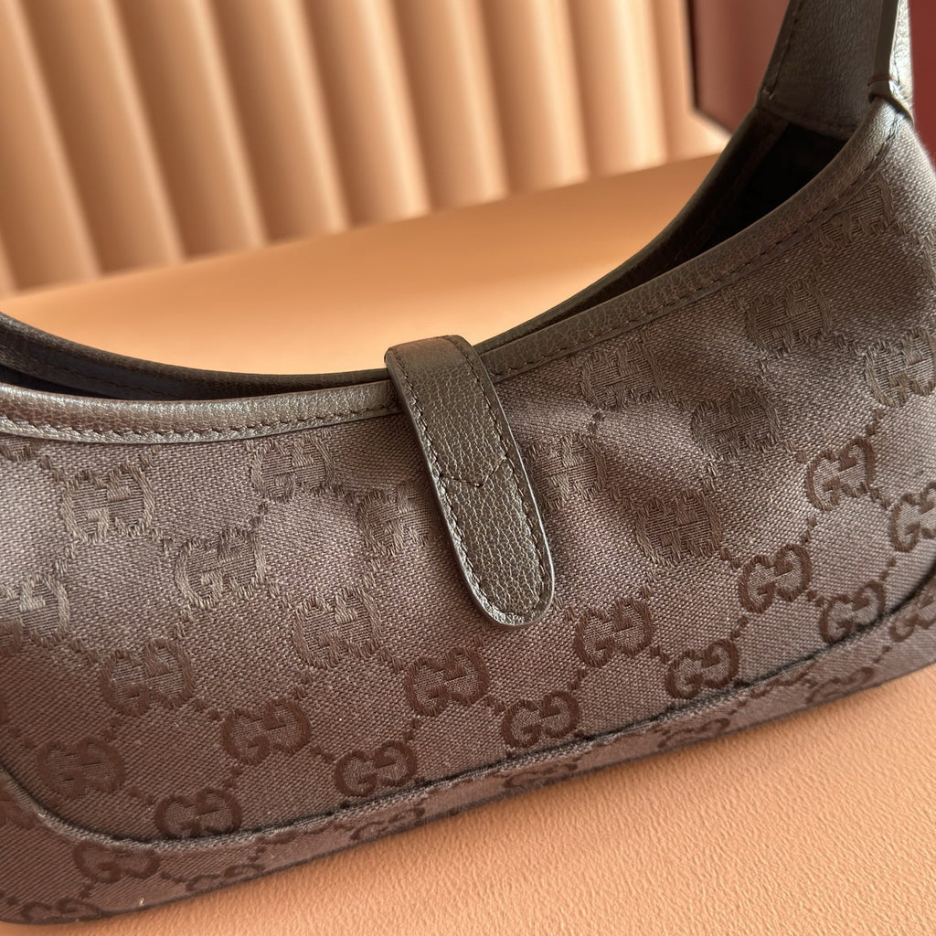 Jackie Slim Medium Shoulder Bag