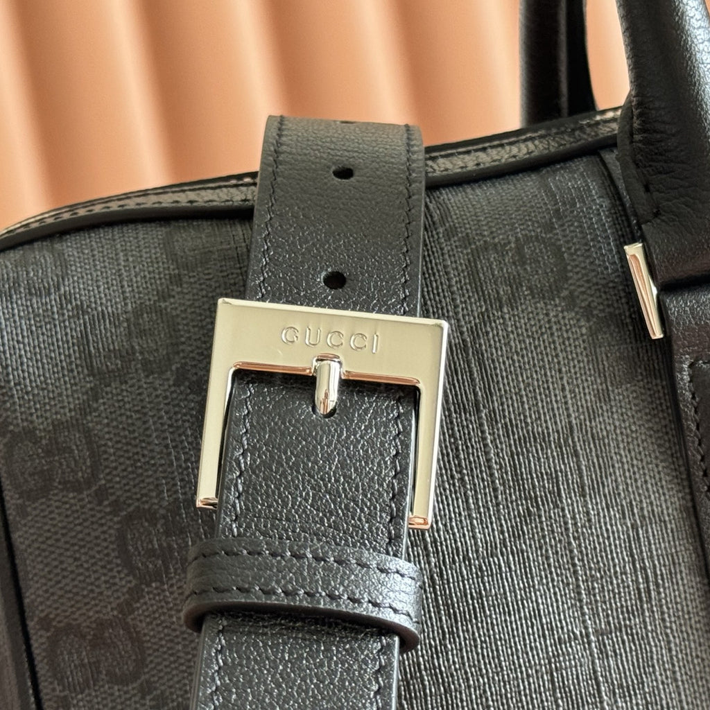 Essence Classic Medium Briefcase