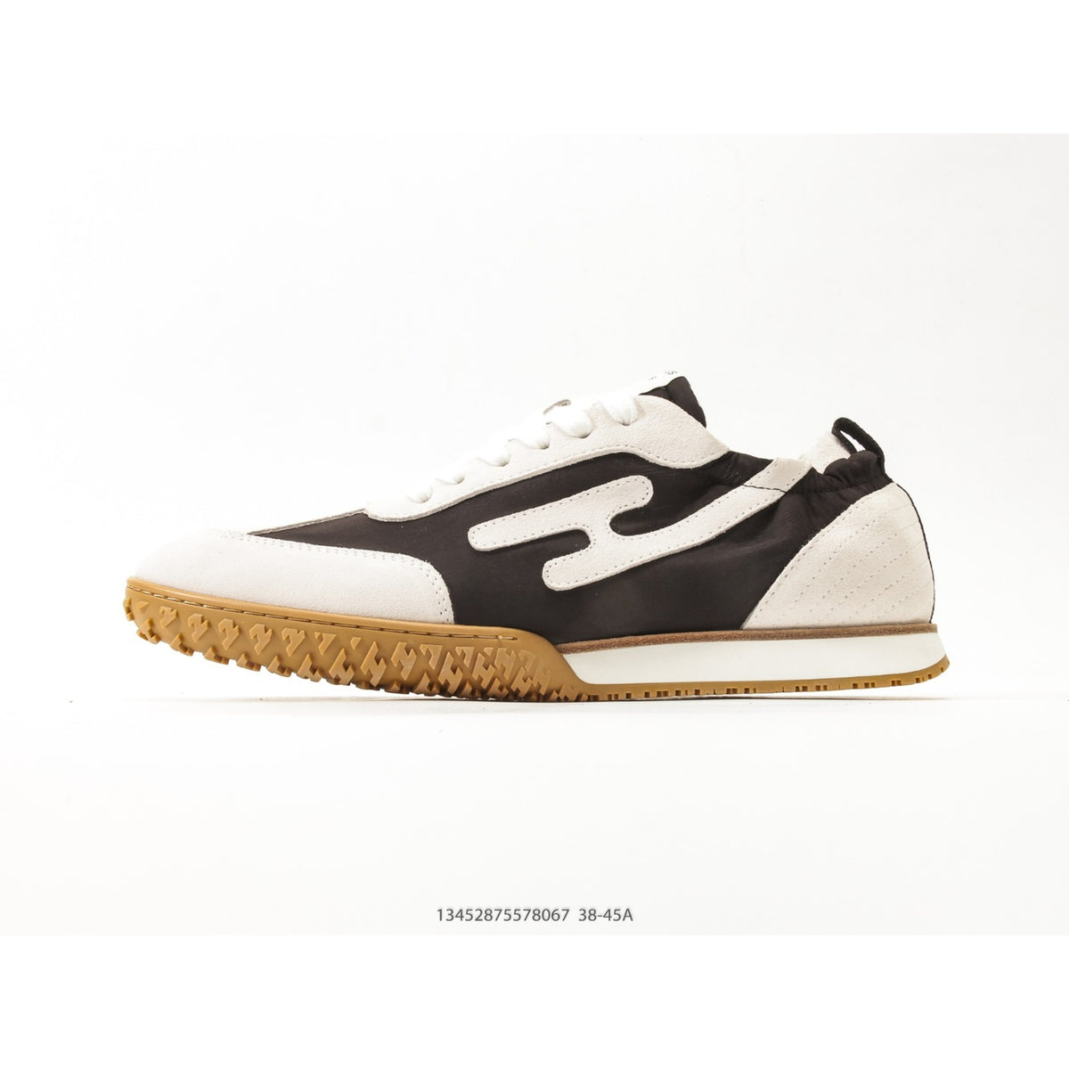 Jet Sneaker