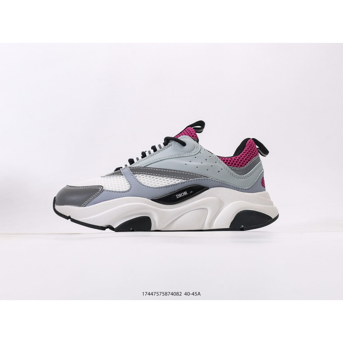 B22 Sneakers