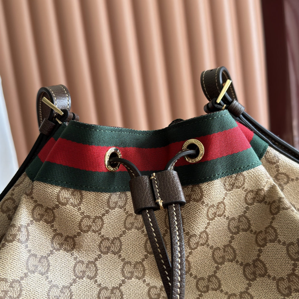 Venice Large Bucket Bag
