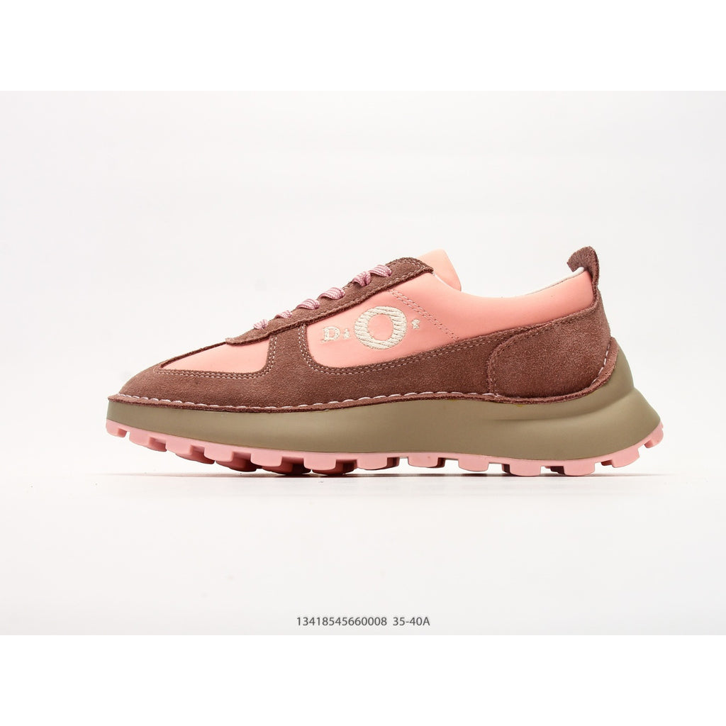 Squash Sneaker