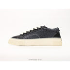 B33 Spin Sneaker