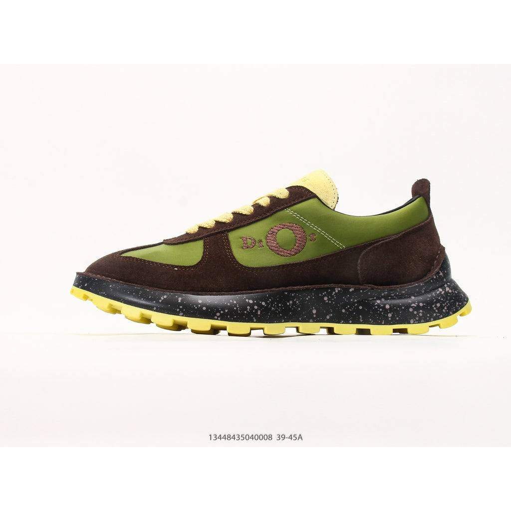 Squash Sneaker