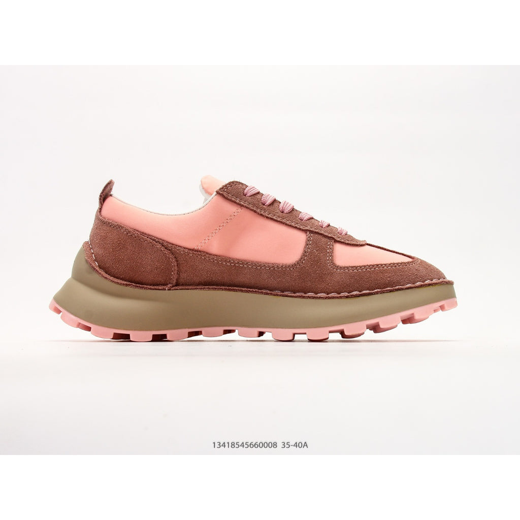 Squash Sneaker