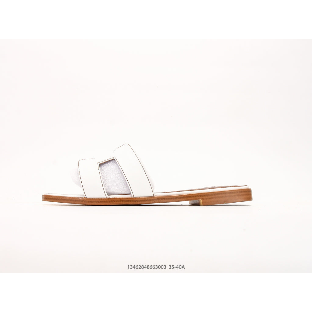 Oran Sandal Gold Box Calfskin Leather