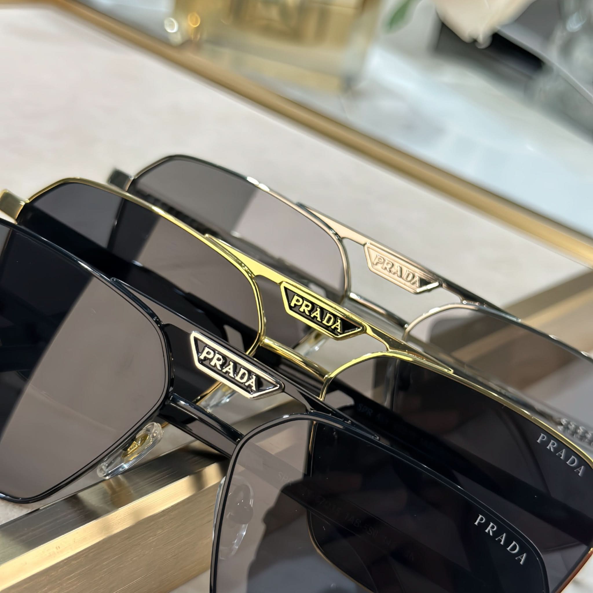NobleShades