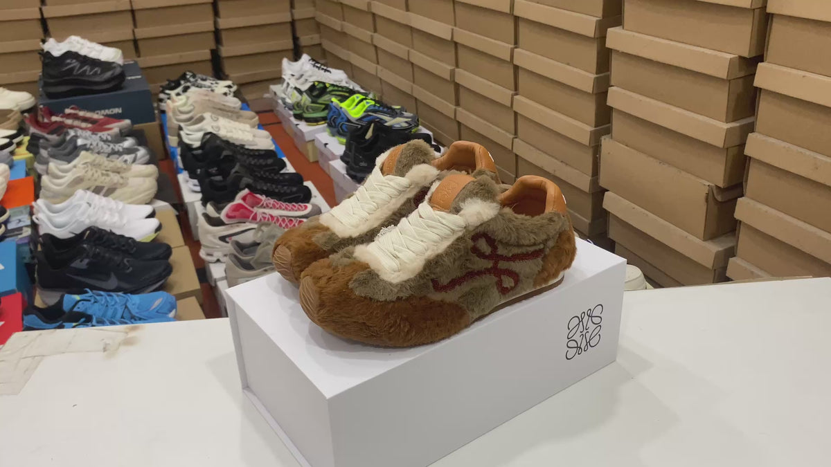 LOEWE Ballet Runner 2.0