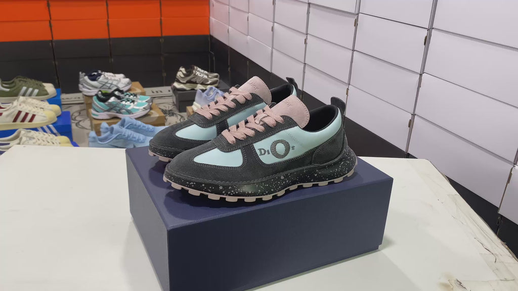 Squash Sneaker
