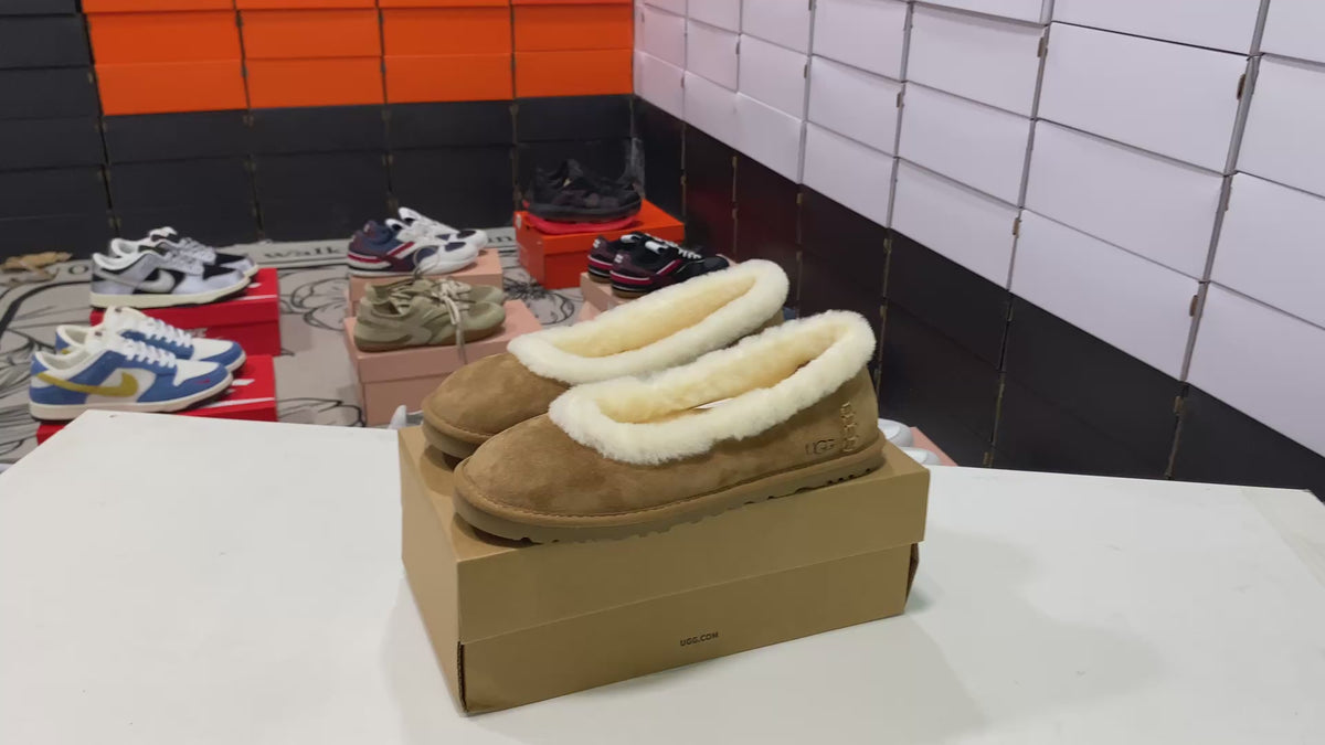 UGG